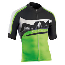 NW DRES EXTREME GRAPHIC 2015 064 49 green fluo-black